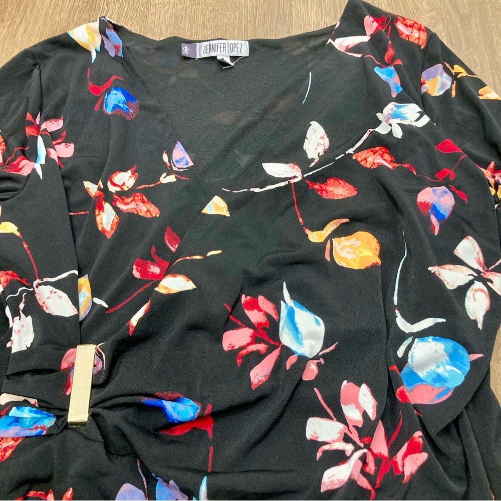 Jennifer Lopez Black Floral Faux Wrap Dress Size Large 3/4 Length Sleeves - Picture 5 of 16